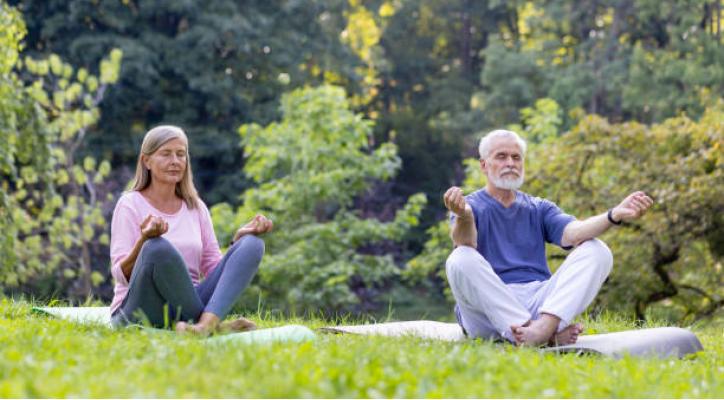 Yoga activo: salud y equilibrio. Martes y jueves