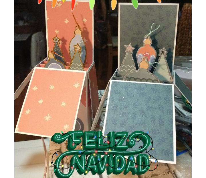 Aprende a crear una tarjeta caja pop-up navideña. 16.30 h