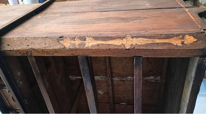 Talla de madera aplicada a la restauración y escultura en madera