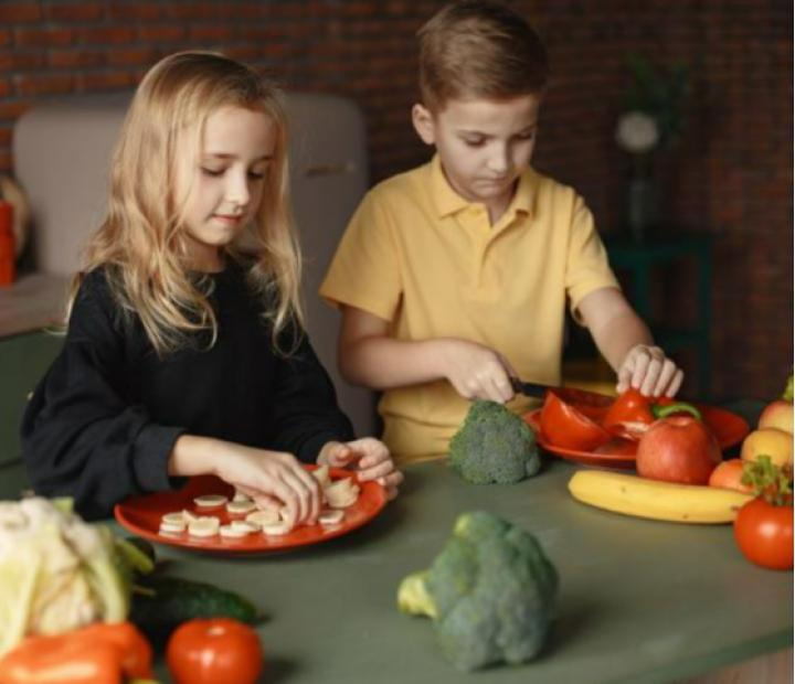 Pequeños chefs en Navidad. Cocinando magia y diversión